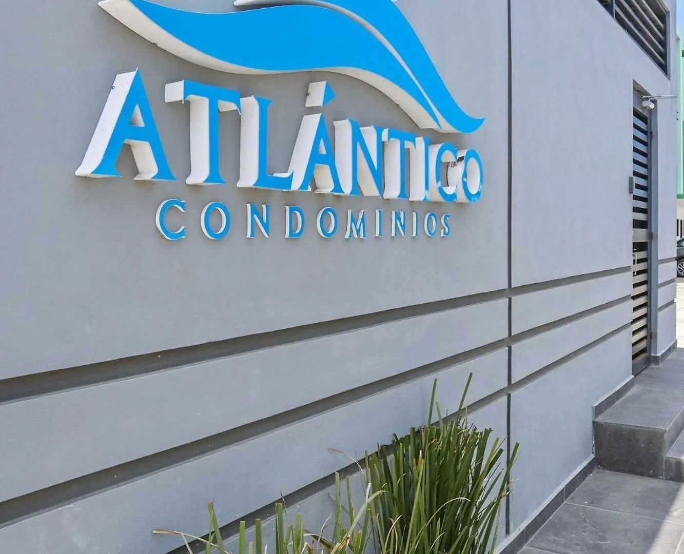 מזטלן Residencial A 5 Min. De Plaza Comercial דירה